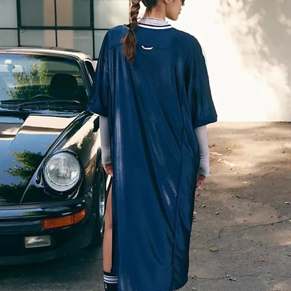 Free People Movement Happy Camper Tee Navy Sports Jersey NWOT - Picture 3 of 8
